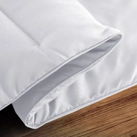 White  Box Stitch Microfiber Down Alternative Comforter Photo 7