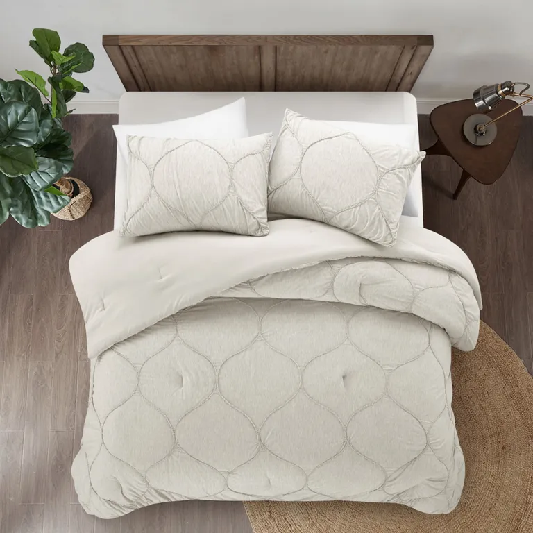 White Queen Polyester 180 Thread Count Washable Down Comforter Set Photo 5