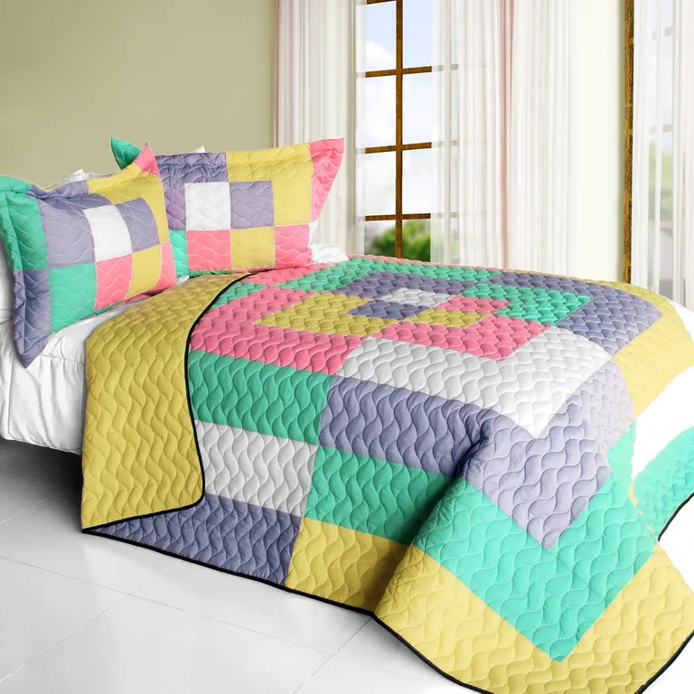 Wonderland - 3PC Vermicelli - Quilted Patchwork Quilt Set (Full/Queen Size) Photo 1